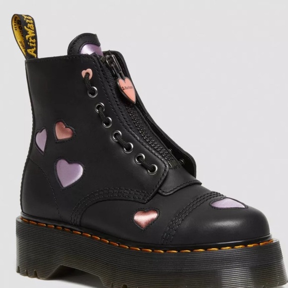 New Dr. Martens Sinclair Heart Platform Boot women size 7 - Picture 8 of 10